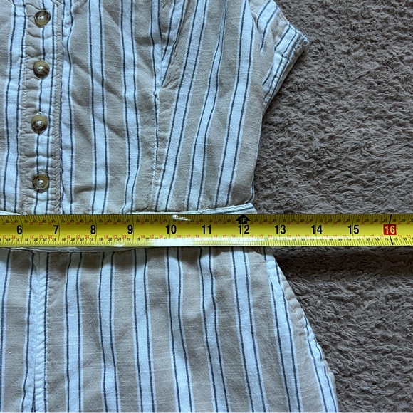 Abercrombie & Fitch Backless Striped Romper Women’s Size M - Picture 3 of 8